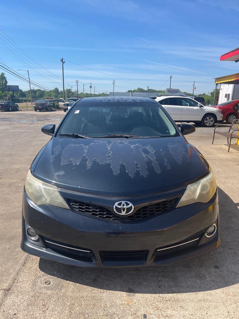Toyota Camry L 2014