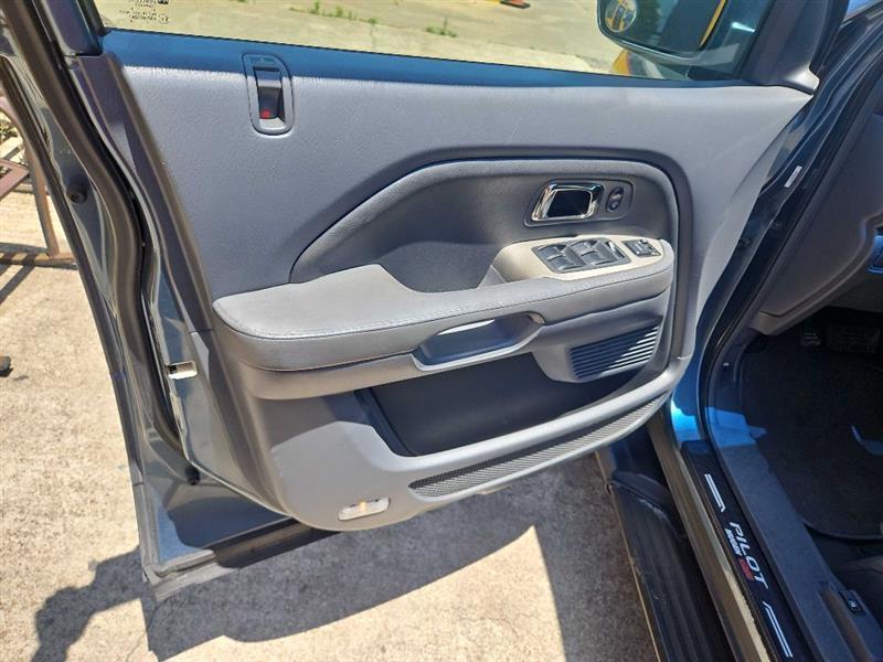Honda Pilot EX-L 2WD w/ DVD 2007