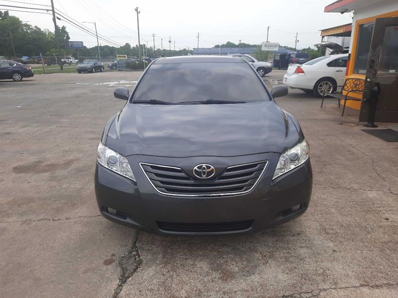 Toyota Camry SE 5-Spd AT 2009