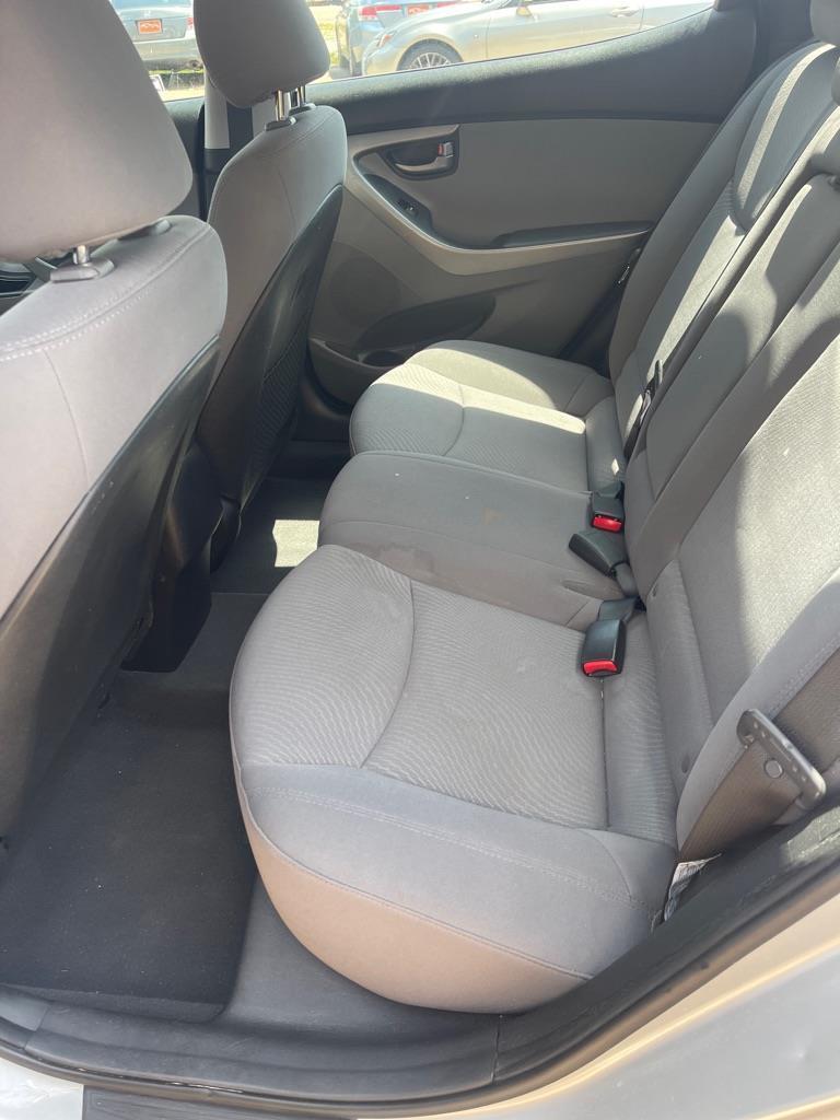 Hyundai Elantra GLS M/T 2014
