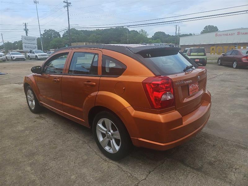 Dodge Caliber Mainstreet 2011