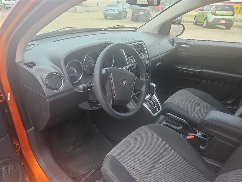 Dodge Caliber Mainstreet 2011