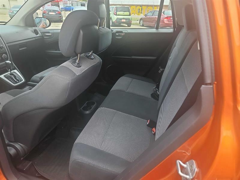 Dodge Caliber Mainstreet 2011