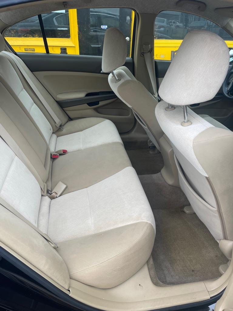 Honda Accord LX sedan AT 2008