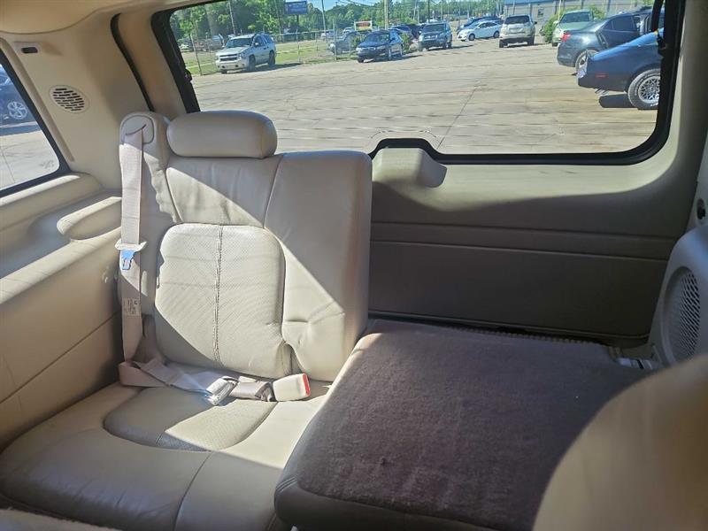 Cadillac Escalade AWD 2002
