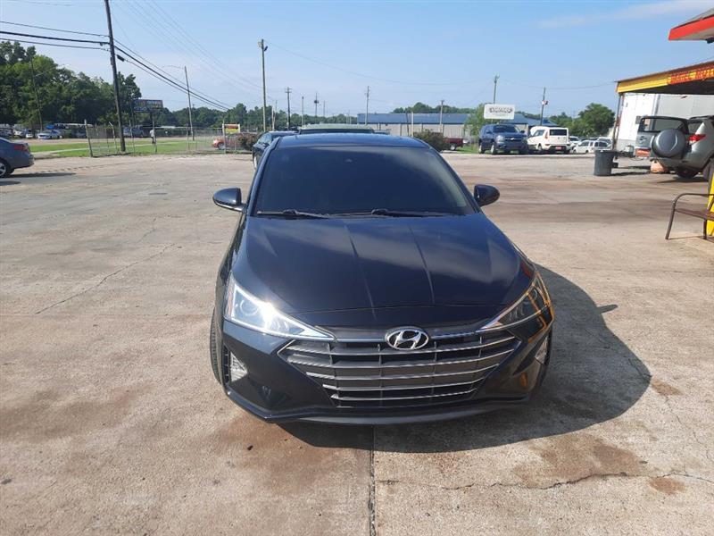 Hyundai Elantra Limited 2020