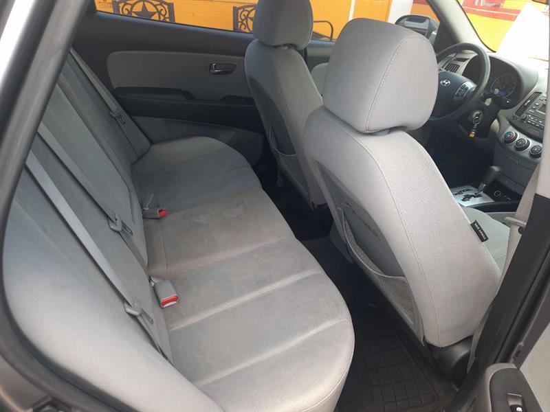Hyundai Elantra SE 2010