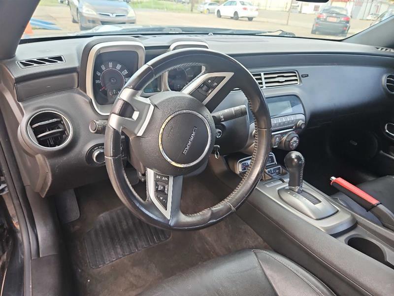 Chevrolet Camaro 2LT Coupe 2011