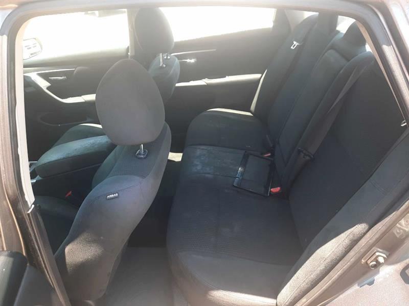 Nissan Altima 2.5 2015