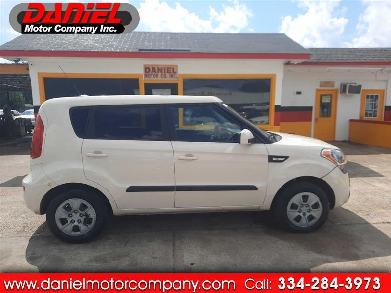 2013 Kia Soul Base