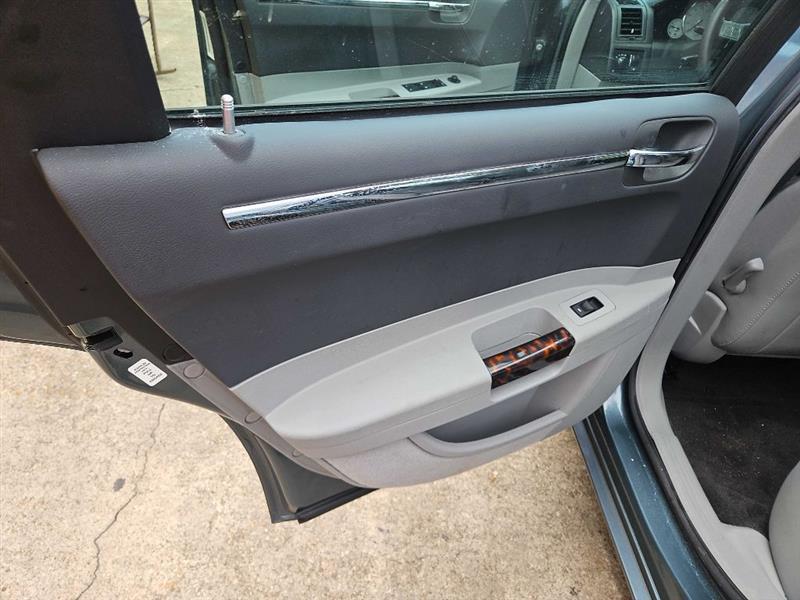 Chrysler 300 C 2006