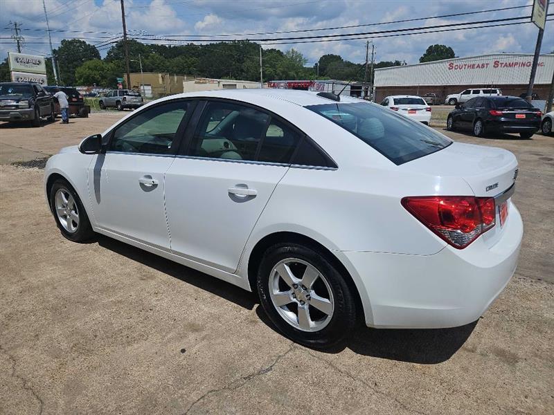 Chevrolet Cruze 1LT Auto 2015