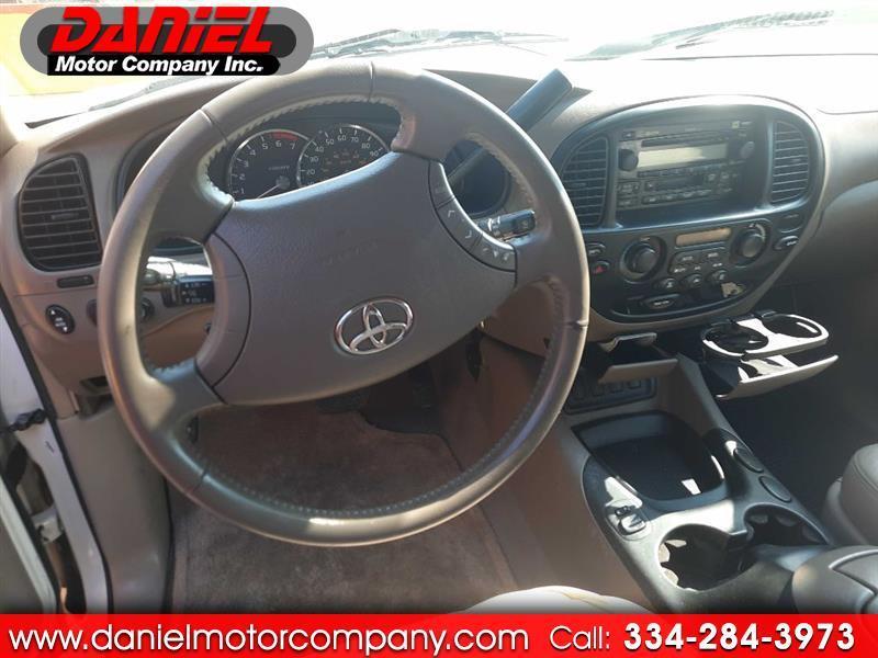2005 Toyota Sequoia SR5 2WD