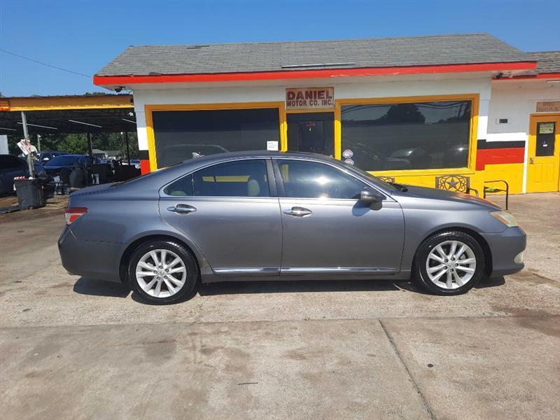 Lexus ES 350 Sedan 2012