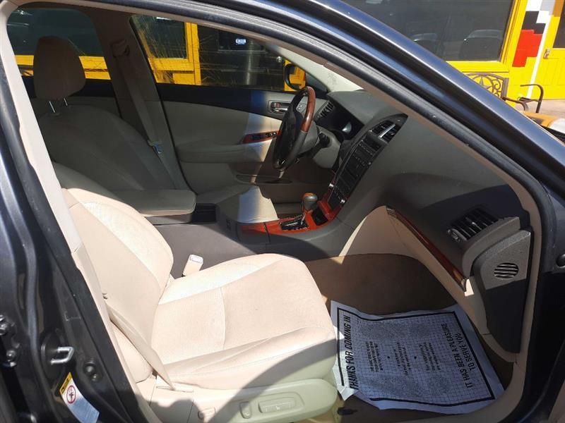 Lexus ES 350 Sedan 2012
