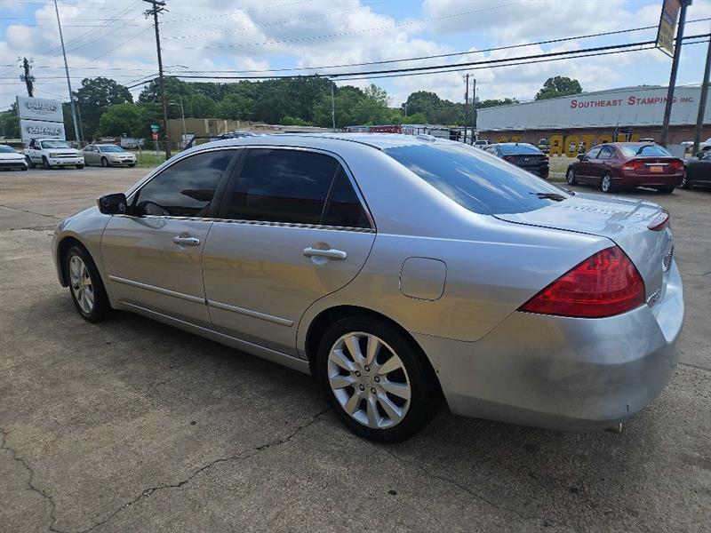 Honda Accord EX V-6 Sedan AT w/ XM Radio 2006
