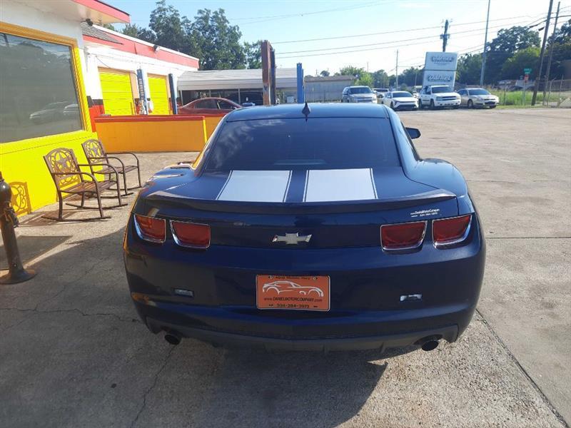 Chevrolet Camaro LT1 Coupe 2011