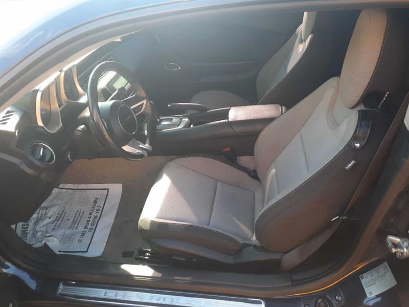 Chevrolet Camaro LT1 Coupe 2011
