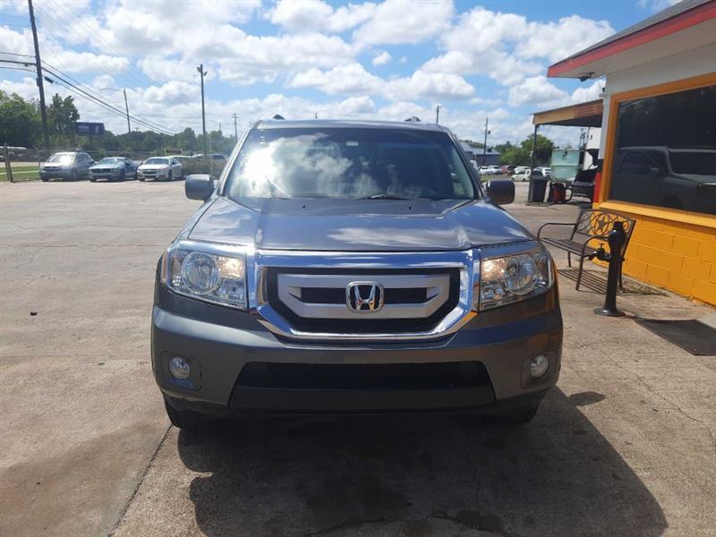 Honda Pilot Touring 2WD 5-Spd AT 2010