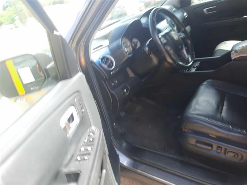 Honda Pilot Touring 2WD 5-Spd AT 2010