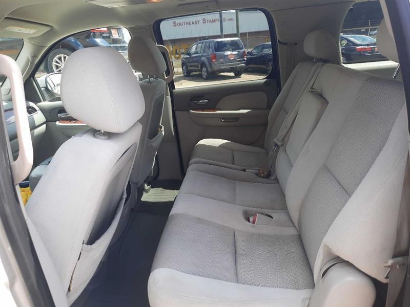 Chevrolet Suburban LT2 1500 4WD 2009