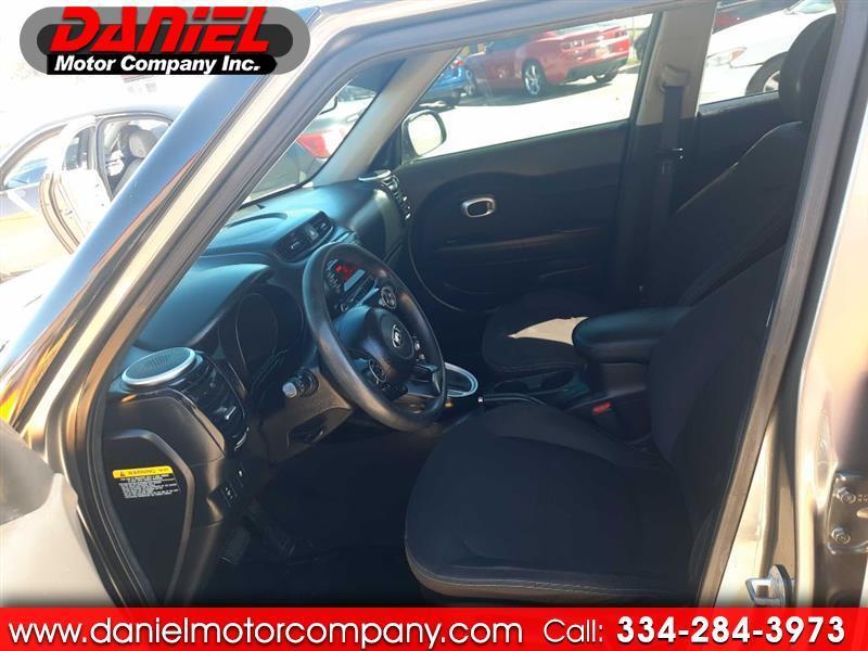 2015 Kia Soul Base