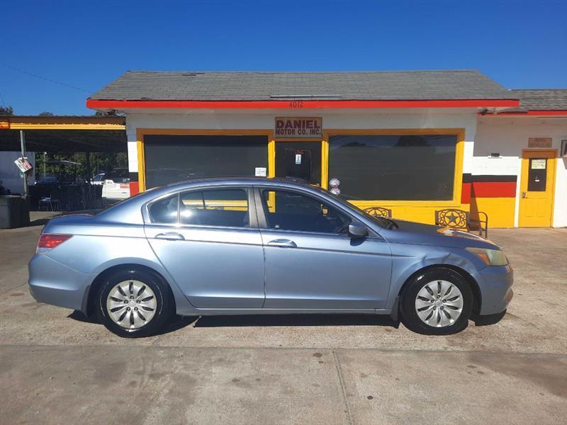 Honda Accord photo 2