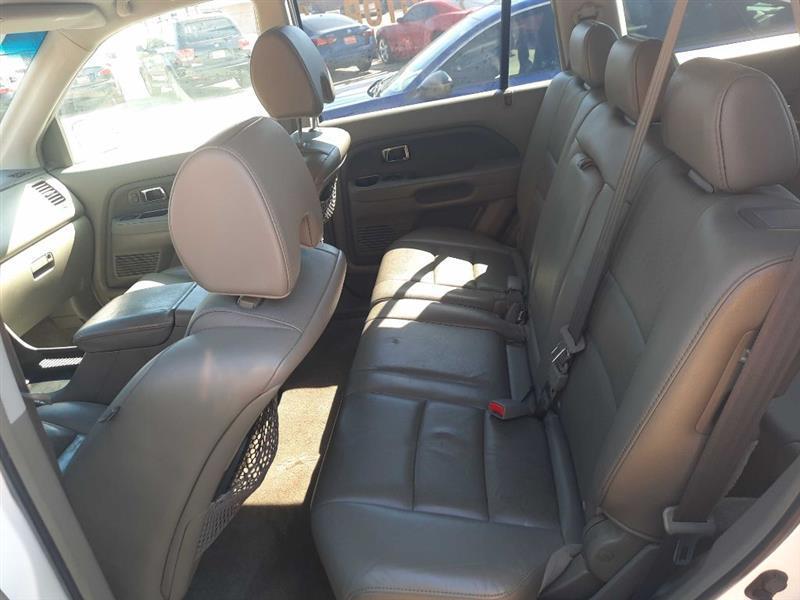 Honda Pilot EX w/ Leather 2006