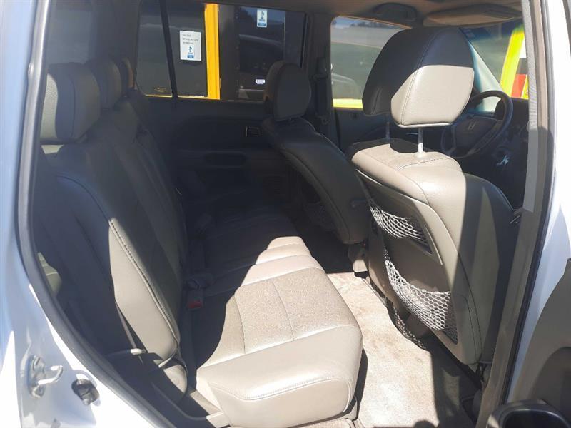 Honda Pilot EX w/ Leather 2006