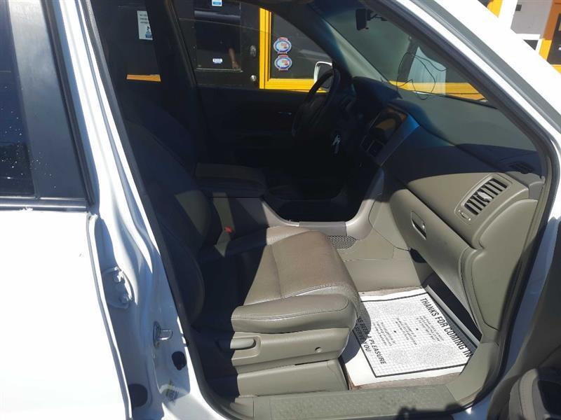 Honda Pilot EX w/ Leather 2006