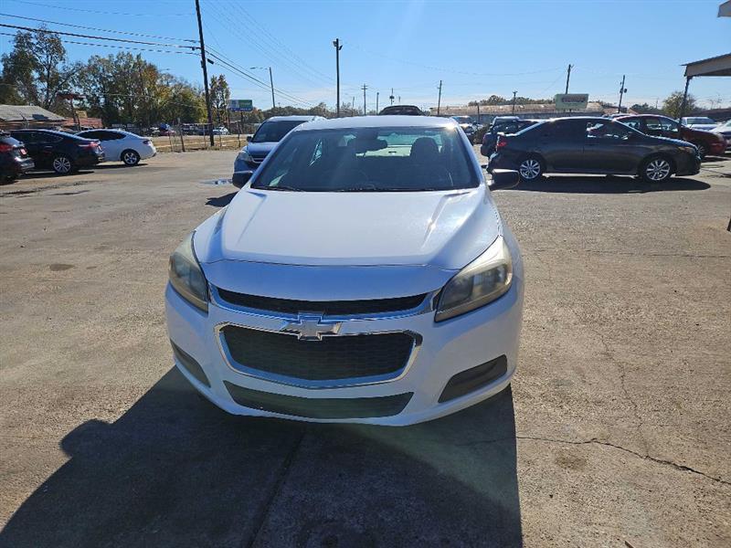 Chevrolet Malibu photo 4