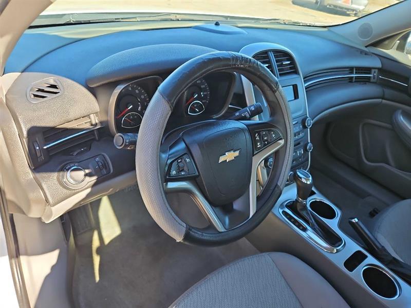 Chevrolet Malibu photo 10