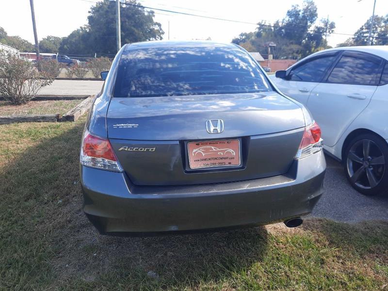 Honda Accord LX-P Sedan AT 2010
