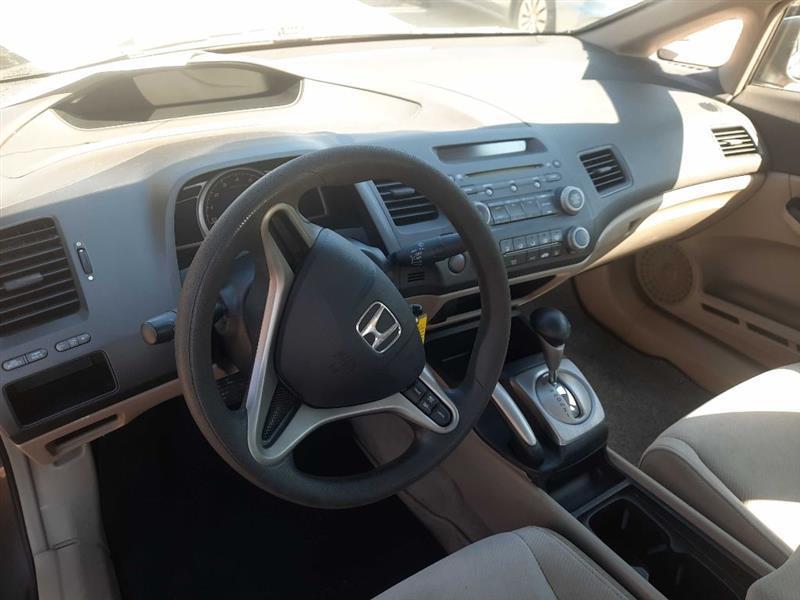 Honda Civic LX Sedan 5-Speed AT 2010