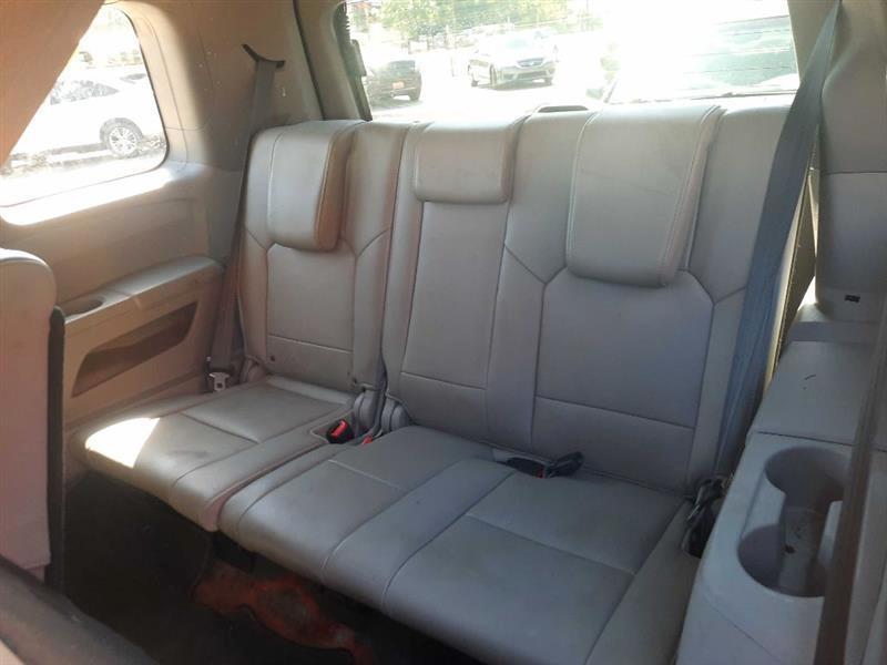 Honda Pilot EX-L 2WD 5-Spd AT with DVD 2014