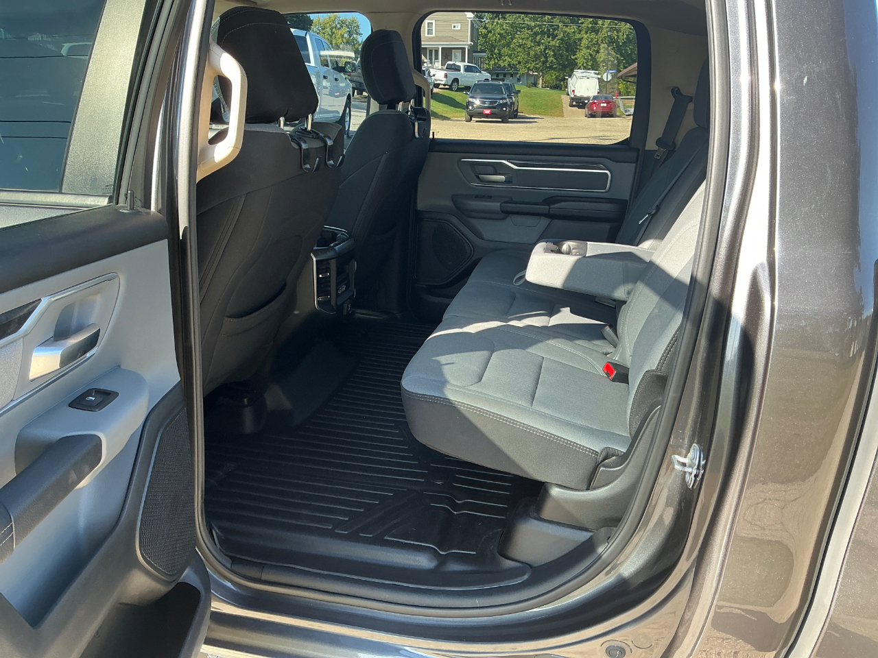 2019 Ram 1500 Big Horn photo 2