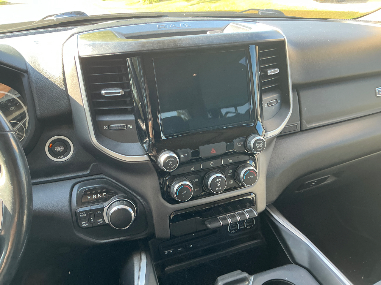 2019 Ram 1500 Big Horn photo 4