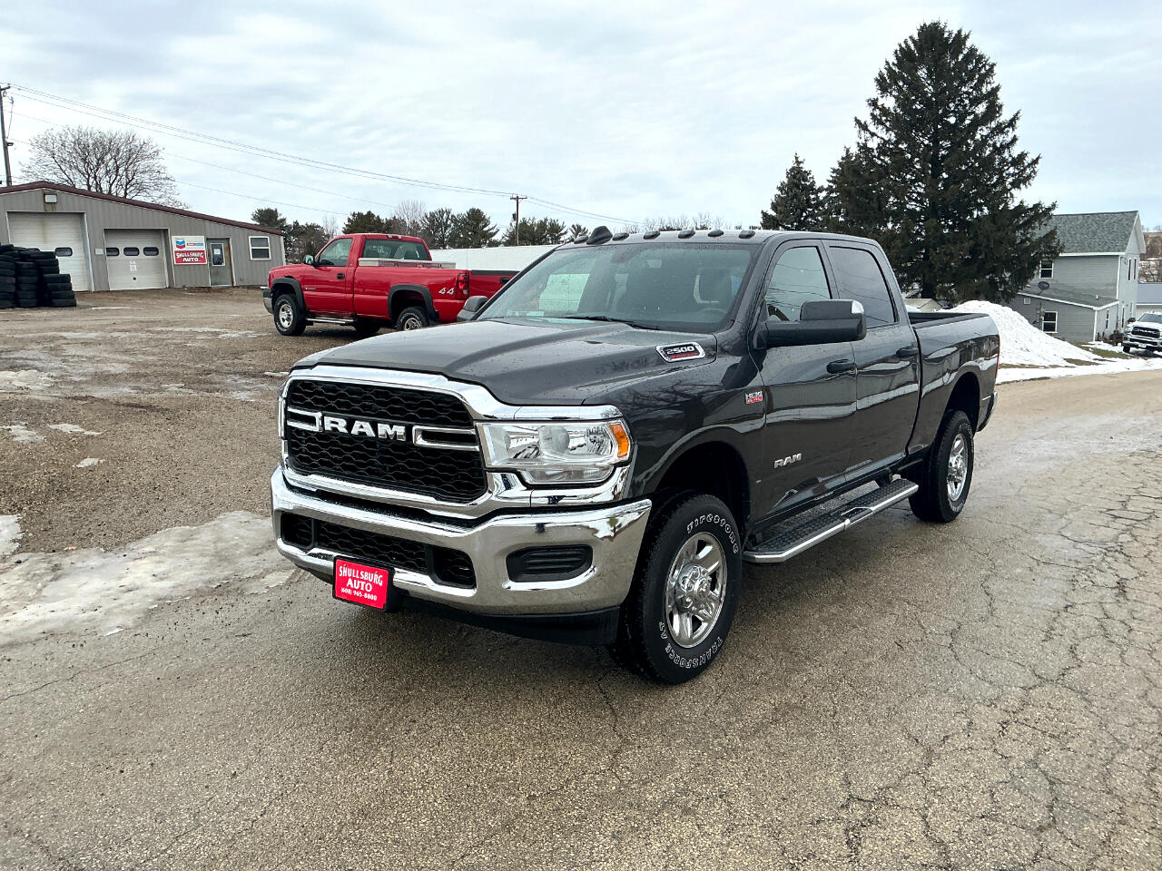 RAM 2500 Tradesman Crew Cab SWB 4WD 2022