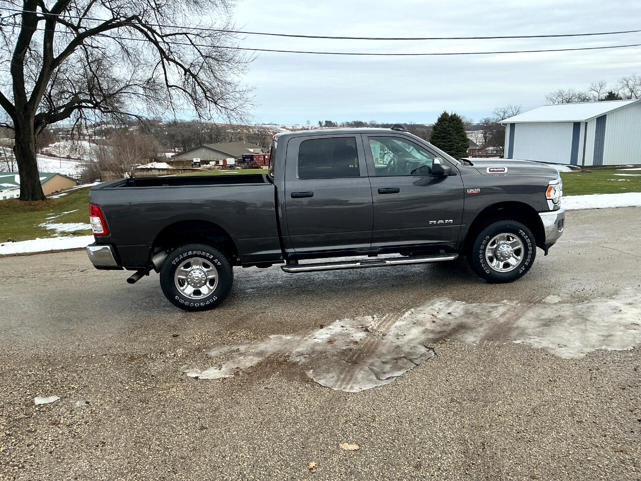 RAM 2500 Tradesman Crew Cab SWB 4WD 2022