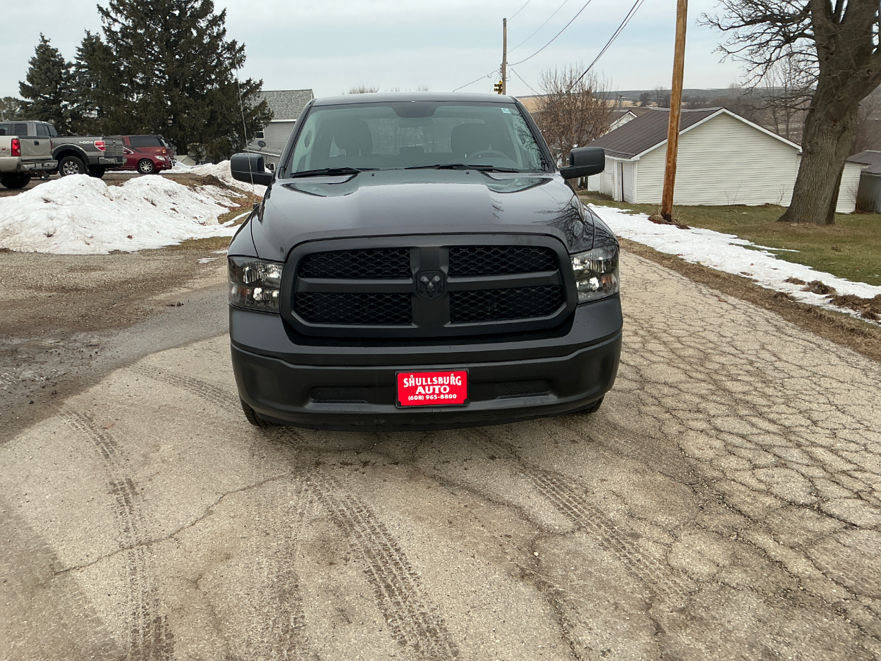 RAM 1500 Classic Tradesman Crew Cab SWB 4WD 2024