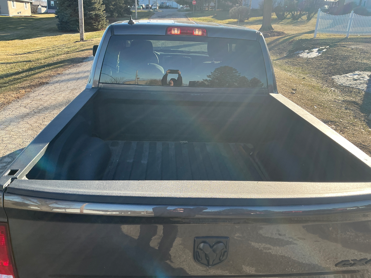 RAM 1500 Classic Tradesman Crew Cab SWB 4WD 2024