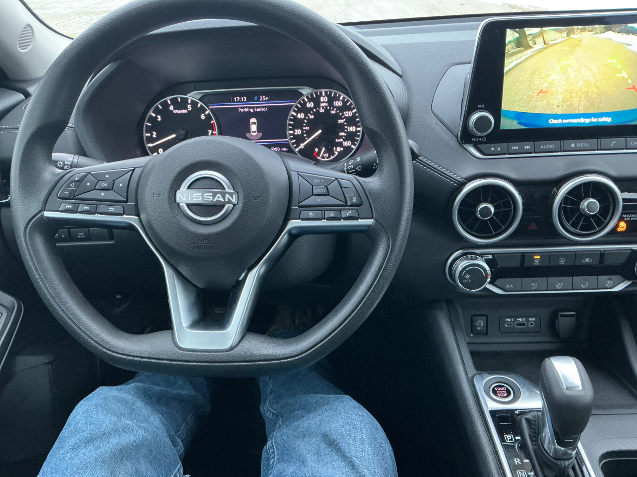 Nissan Sentra SV 2024