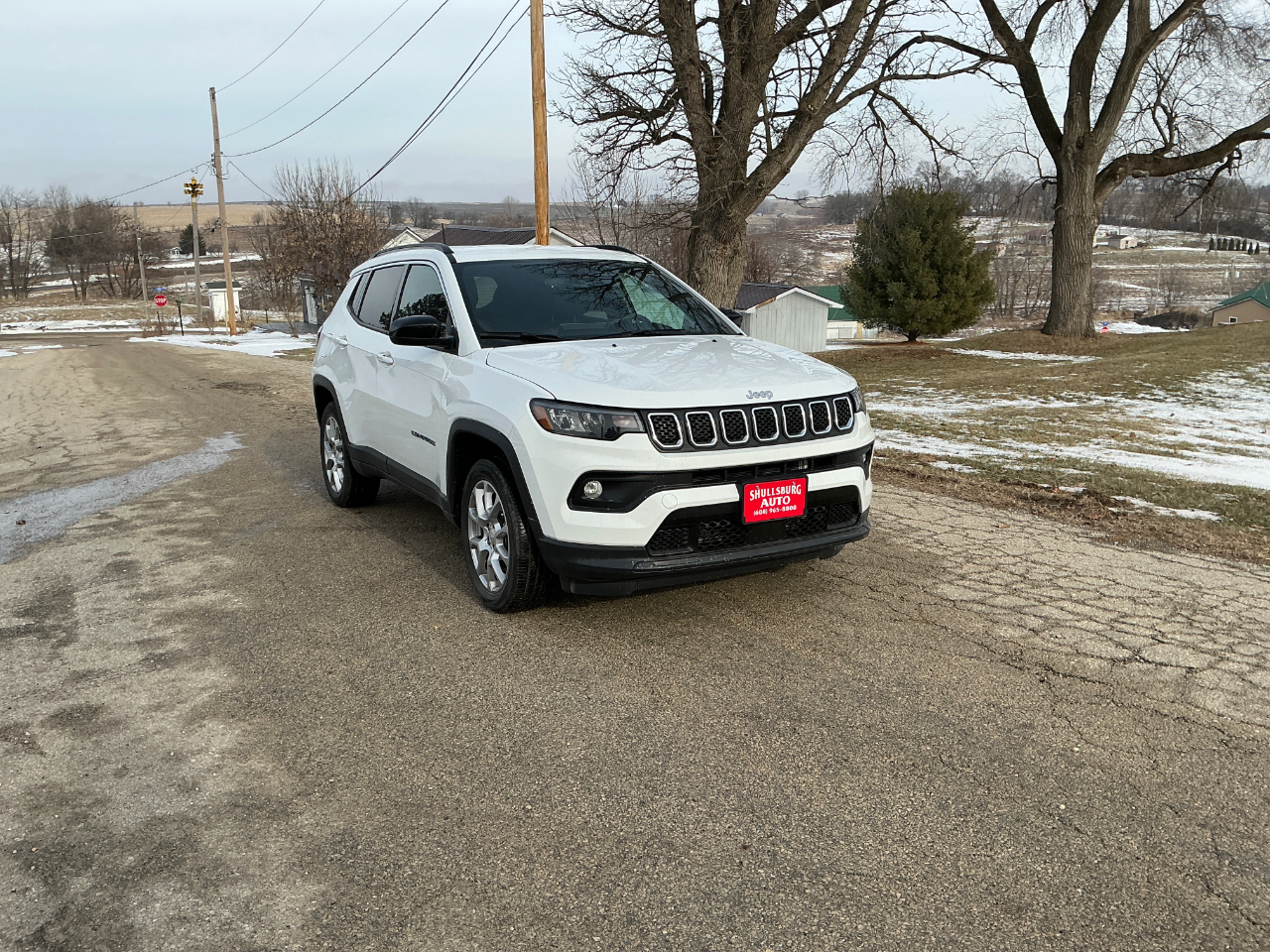 Jeep Compass Latitude LUX 4D SUV 4WD 2023