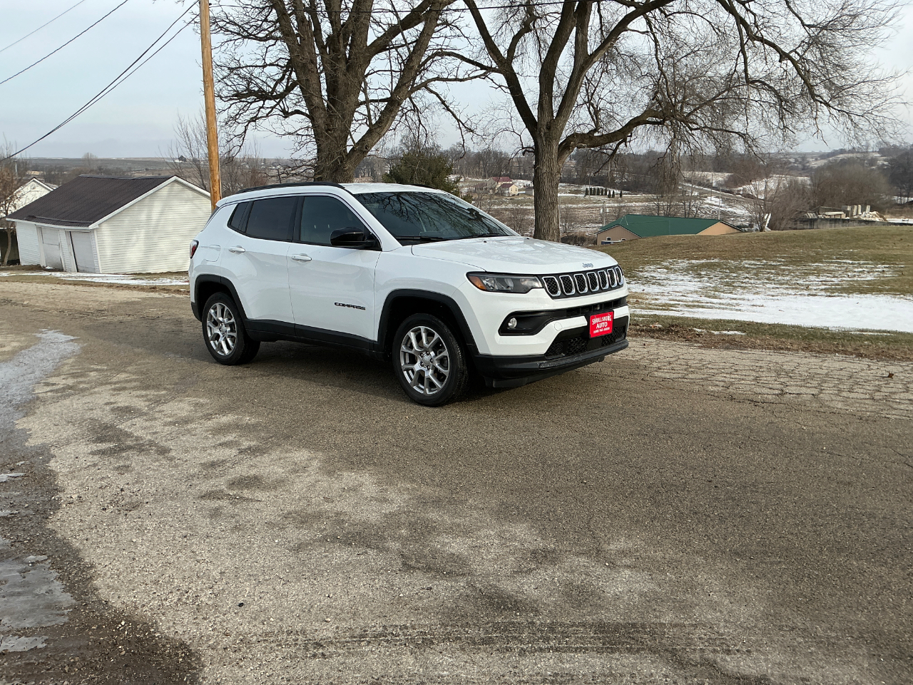 Jeep Compass Latitude LUX 4D SUV 4WD 2023