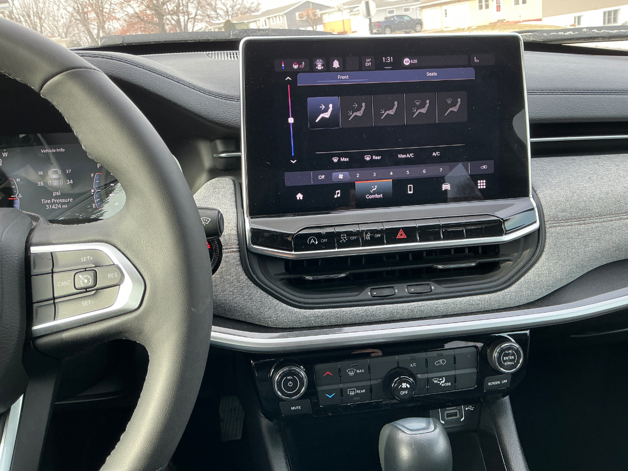 Jeep Compass Latitude LUX 4D SUV 4WD 2023