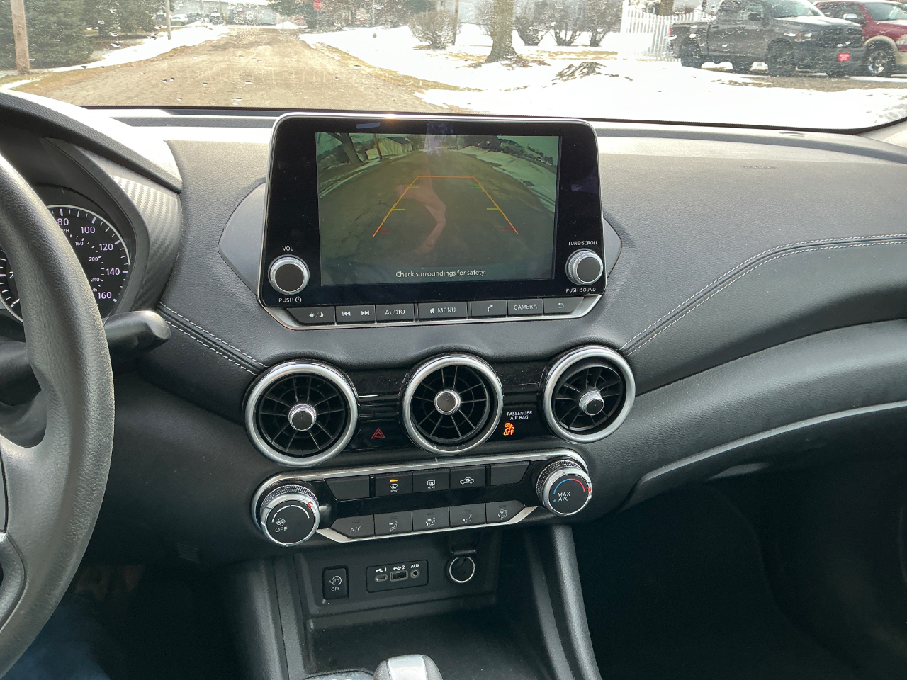 Nissan Sentra SV 2024