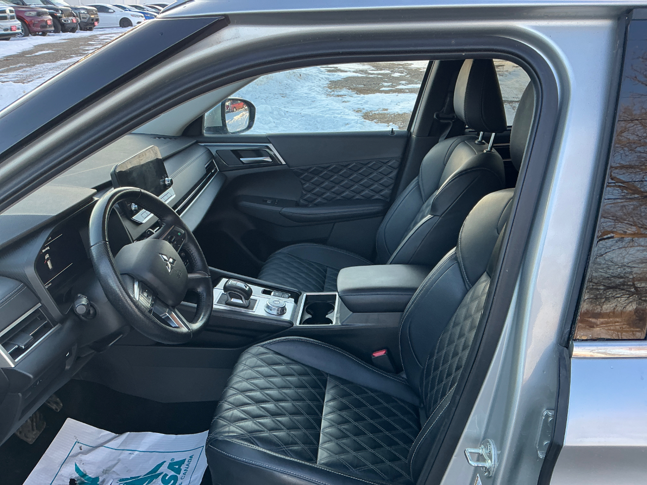 Mitsubishi Outlander SEL 4WD 2024