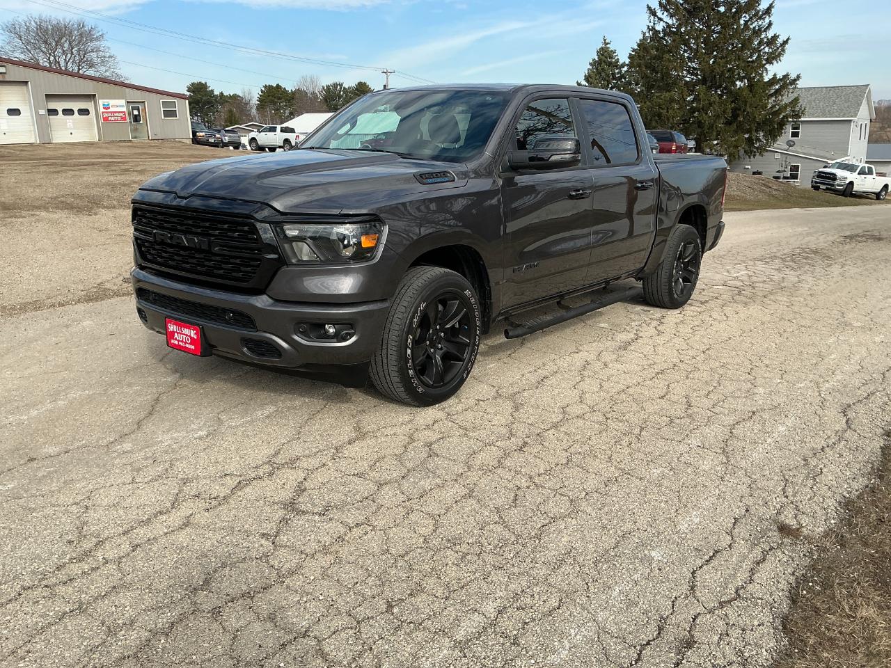 RAM 1500 Big Horn Crew Cab SWB 4WD 2023