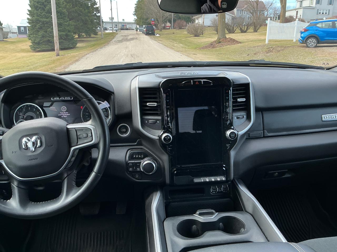 RAM 1500 Big Horn Crew Cab SWB 4WD 2023