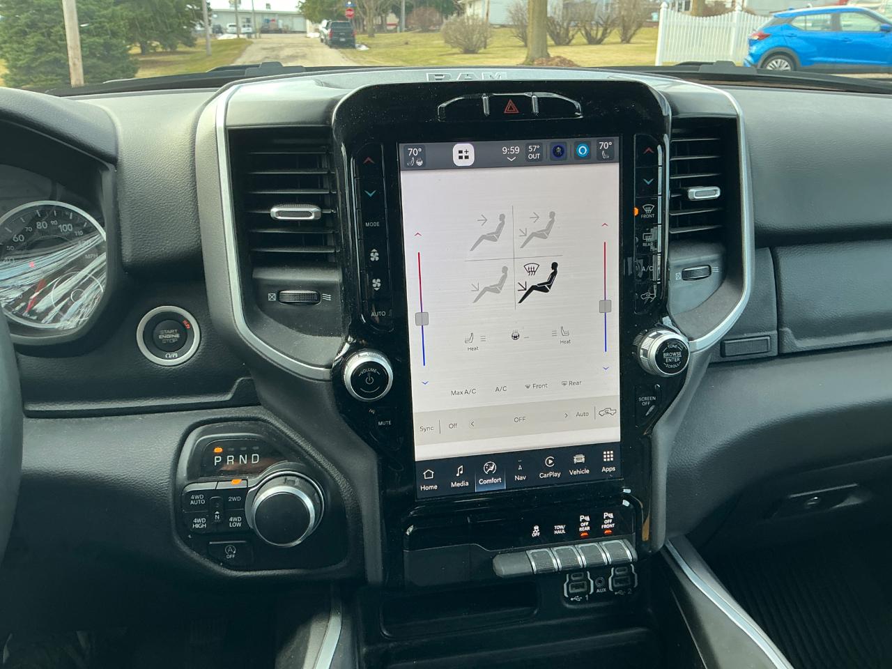 RAM 1500 Big Horn Crew Cab SWB 4WD 2023